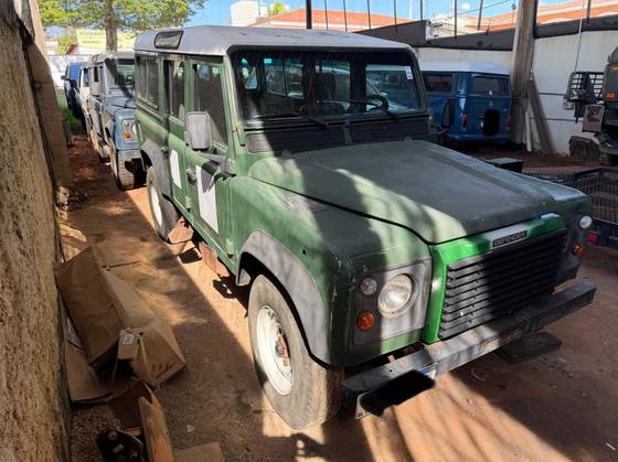 LAND ROVER DEFENDER 2.5 SW 110 TURBO INTERCOOLER DIESEL 4P MANUAL LAND ROVER DEFENDER 2.5 SW 110 TURBO INTERCOOLER DIESEL 4P MANUAL
